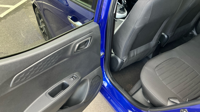 Hyundai i10 1.0 MPi Premium 5dr Auto Petrol Hatchback